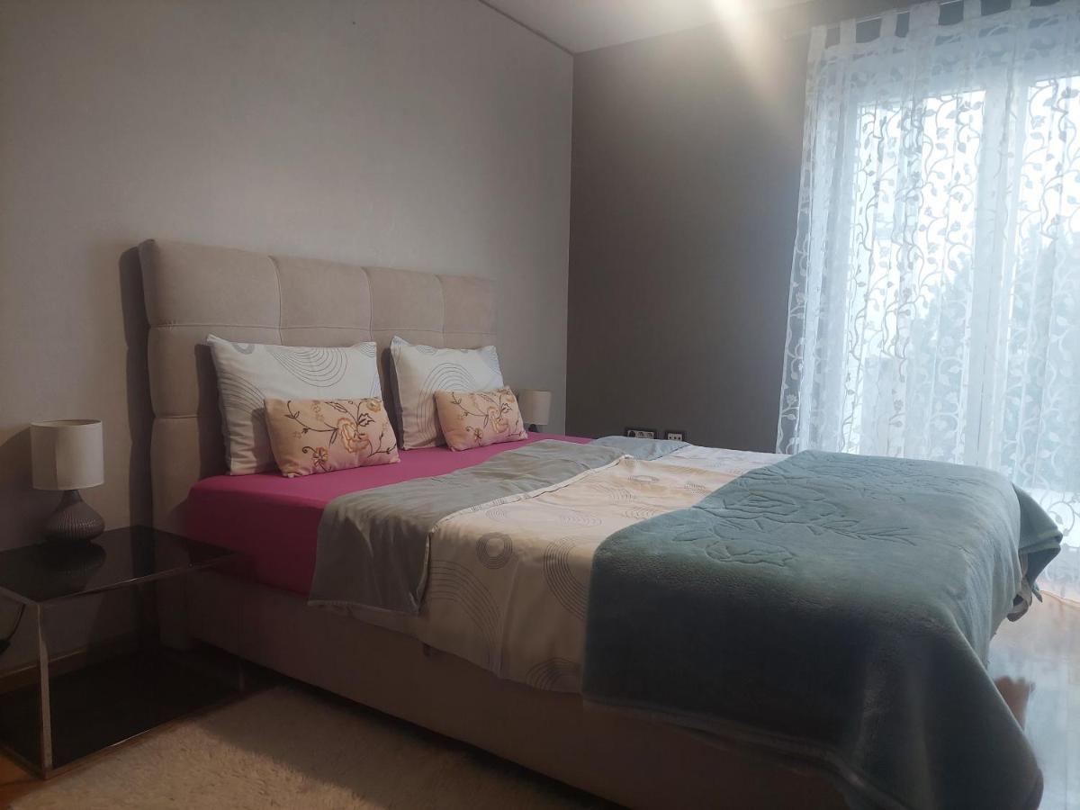 Apartments In Villa Azra Риека Экстерьер фото
